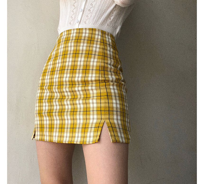 mini skirt model image-S1L44