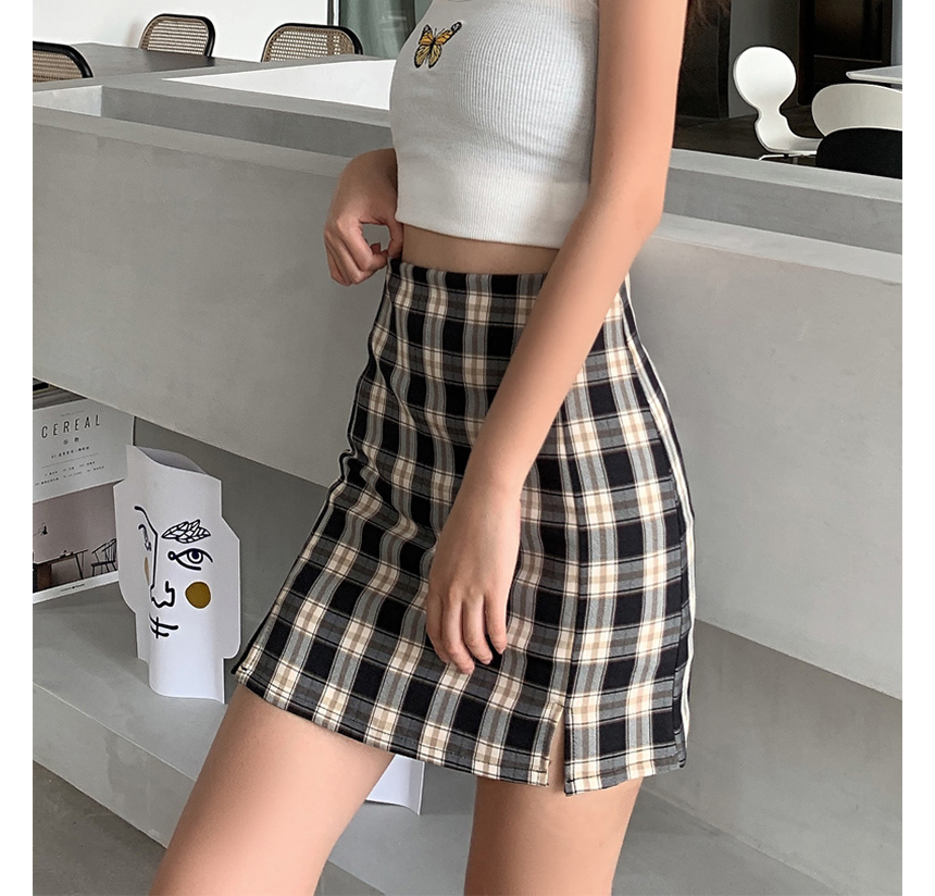 mini skirt model image-S1L58