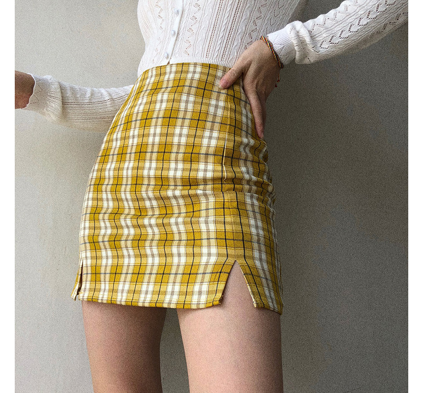 mini skirt model image-S1L46