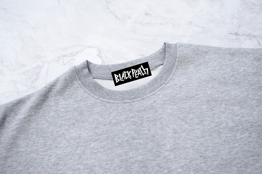 long sleeved tee detail image-S1L23